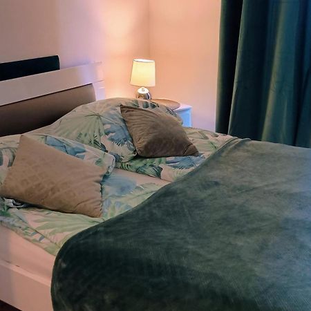 Apartament Lesny Lubiń Exteriör bild